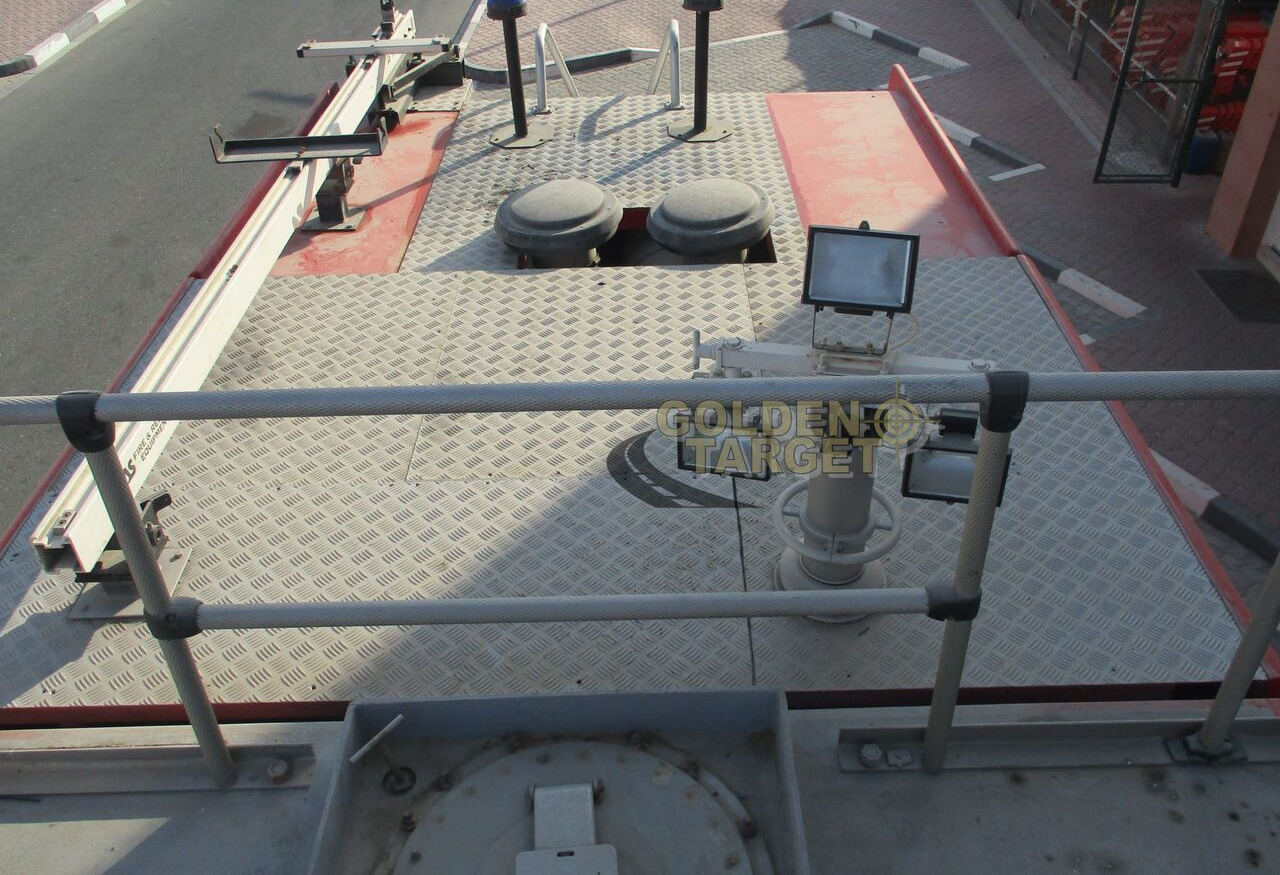 Feuerwehrfahrzeug Reynold Boughton Barracuda 4x4 Airport Fire Truck: das Bild 14 Feuerwehrfahrzeug Reynold Boughton Barracuda 4x4 Airport Fire Truck: das Bild 14