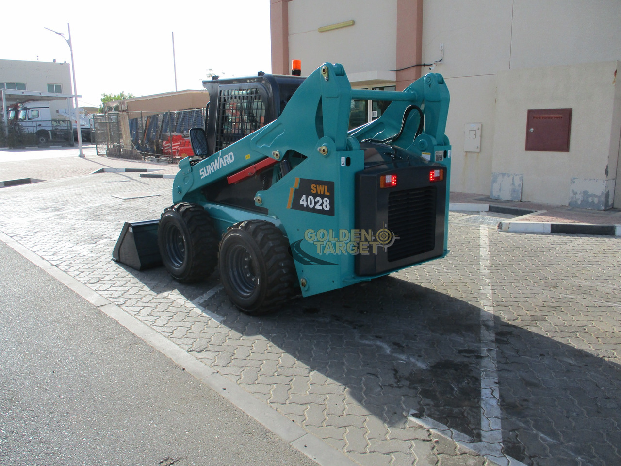 SUNWARD SWL4028 Skid Steer Loader - Kompaktlader: das Bild 4 SUNWARD SWL4028 Skid Steer Loader - Kompaktlader: das Bild 4