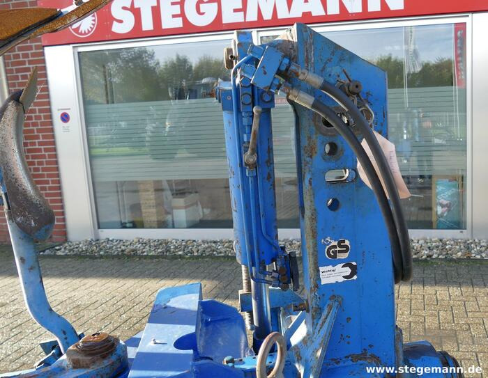 Rabe Supertaube MXD 3 - Pflug: das Bild 2 Rabe Supertaube MXD 3 - Pflug: das Bild 2
