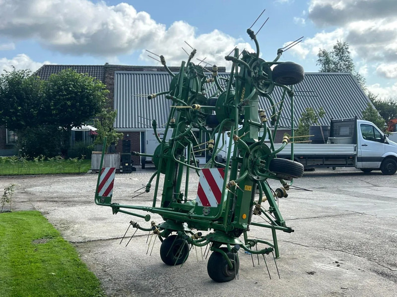 Krone KW 8.82/8 Schudder 8 elements Schudder - Heuwender/ Wenderechen: das Bild 4 Krone KW 8.82/8 Schudder 8 elements Schudder - Heuwender/ Wenderechen: das Bild 4