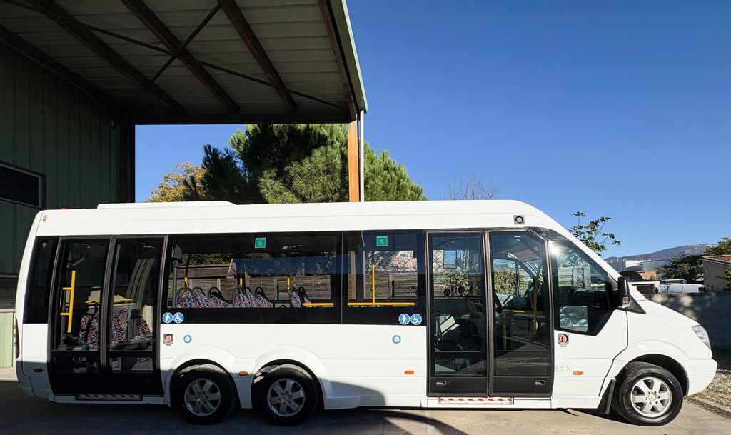 MERCEDES-BENZ MERCEDES SPRINTER CITY 77 - Linienbus: das Bild 4 MERCEDES-BENZ MERCEDES SPRINTER CITY 77 - Linienbus: das Bild 4