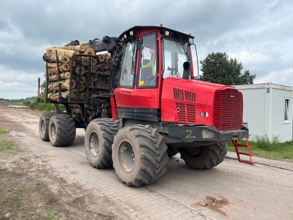 Komatsu 845 - Forwarder: das Bild 3 Komatsu 845 - Forwarder: das Bild 3