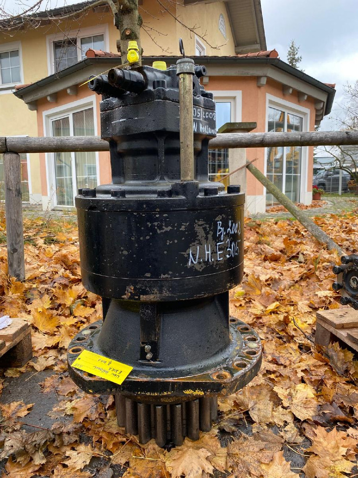 Holland E 305 - Schwenkmotor für Baumaschine: das Bild 4 Holland E 305 - Schwenkmotor für Baumaschine: das Bild 4