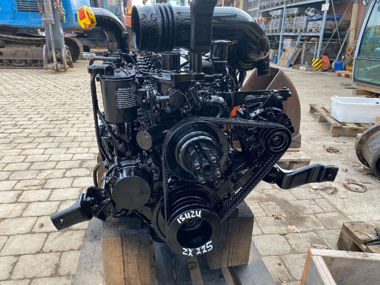 Isuzu AA6BG1T aus ZX 225 - Motor für Baumaschine: das Bild 4 Isuzu AA6BG1T aus ZX 225 - Motor für Baumaschine: das Bild 4