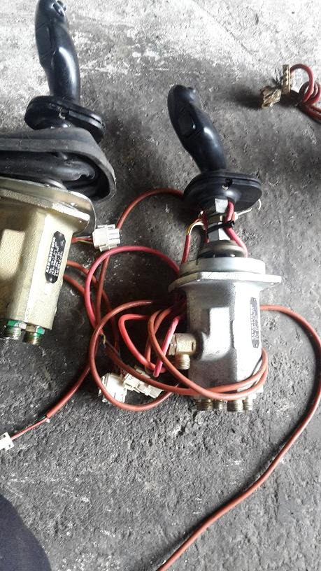 Liebherr A 900 LIT , R 914 u s. w - Fahrerhaus und Interieur für Baumaschine: das Bild 4 Liebherr A 900 LIT , R 914 u s. w - Fahrerhaus und Interieur für Baumaschine: das Bild 4