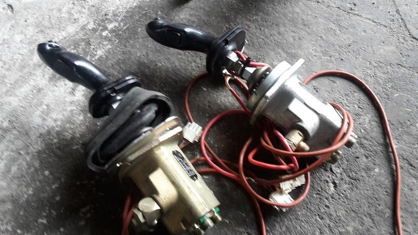 Liebherr A 900 LIT , R 914 u s. w - Fahrerhaus und Interieur für Baumaschine: das Bild 2 Liebherr A 900 LIT , R 914 u s. w - Fahrerhaus und Interieur für Baumaschine: das Bild 2