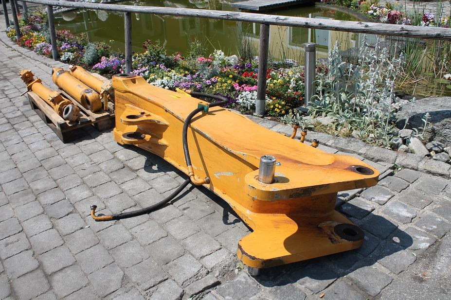Liebherr A312 - Ausleger für Baumaschine: das Bild 2 Liebherr A312 - Ausleger für Baumaschine: das Bild 2