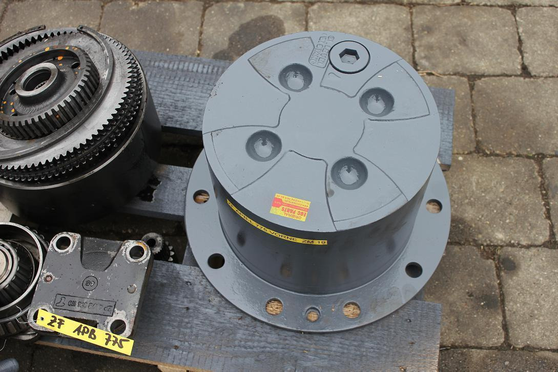 ZF APB-L 775 - Achse und Teile für Baumaschine: das Bild 4 ZF APB-L 775 - Achse und Teile für Baumaschine: das Bild 4