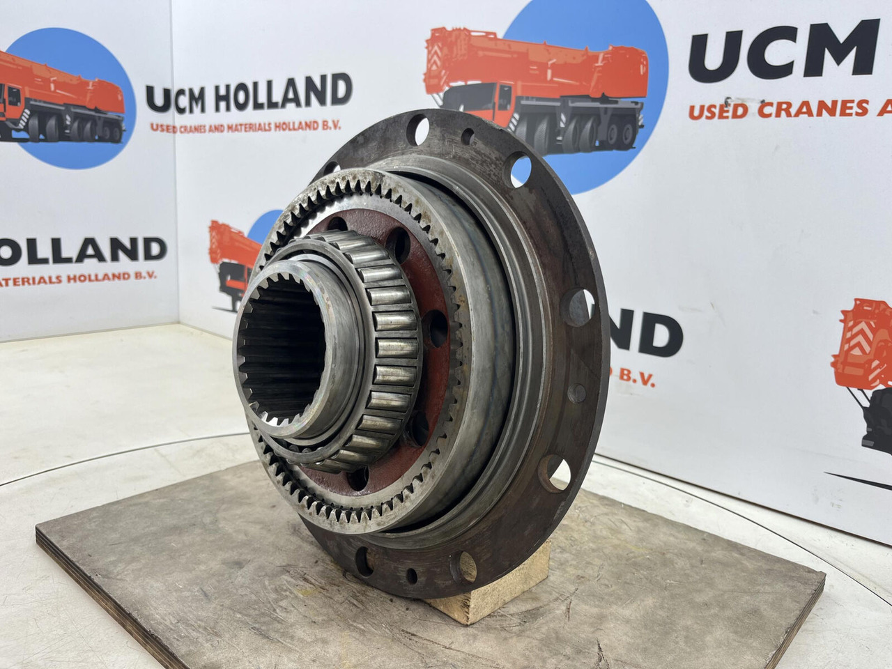 FAUN HK 40 planetary gear 27-18-65-24-4pl-H64-24 - Fahrantrieb für Mobilkran: das Bild 3 FAUN HK 40 planetary gear 27-18-65-24-4pl-H64-24 - Fahrantrieb für Mobilkran: das Bild 3