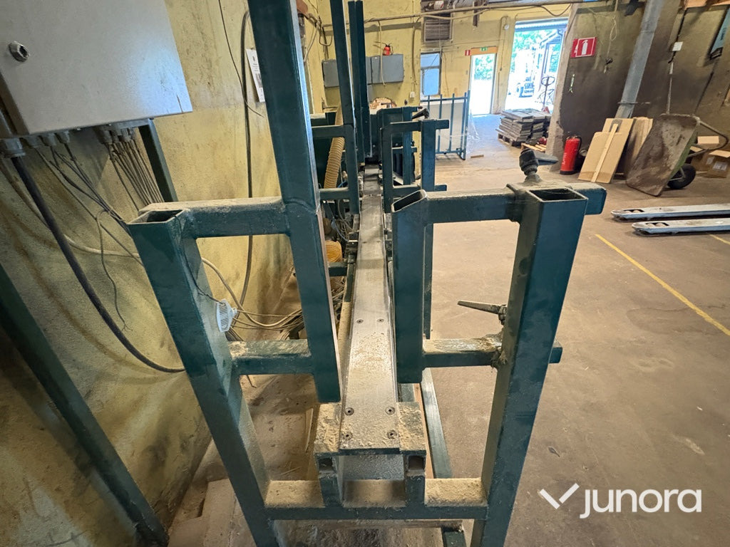 Kloss-kap - Holzbearbeitungsmaschine: das Bild 3 Kloss-kap - Holzbearbeitungsmaschine: das Bild 3