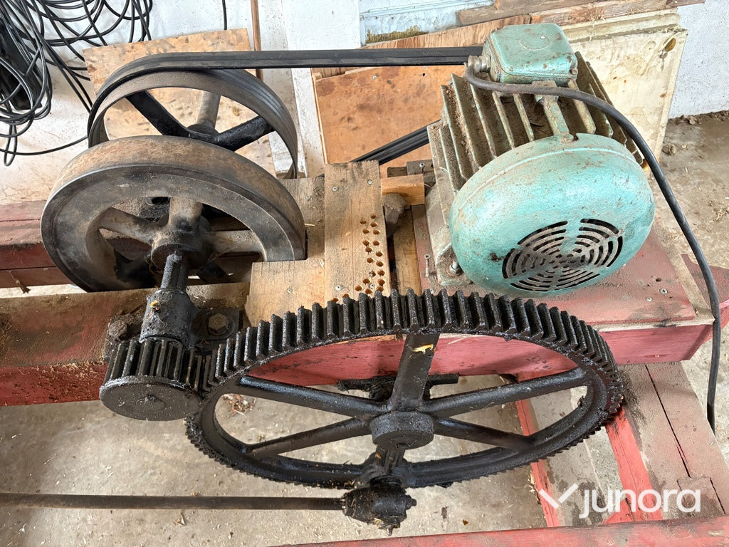 Spånhyvel - Holzbearbeitungsmaschine: das Bild 4 Spånhyvel - Holzbearbeitungsmaschine: das Bild 4