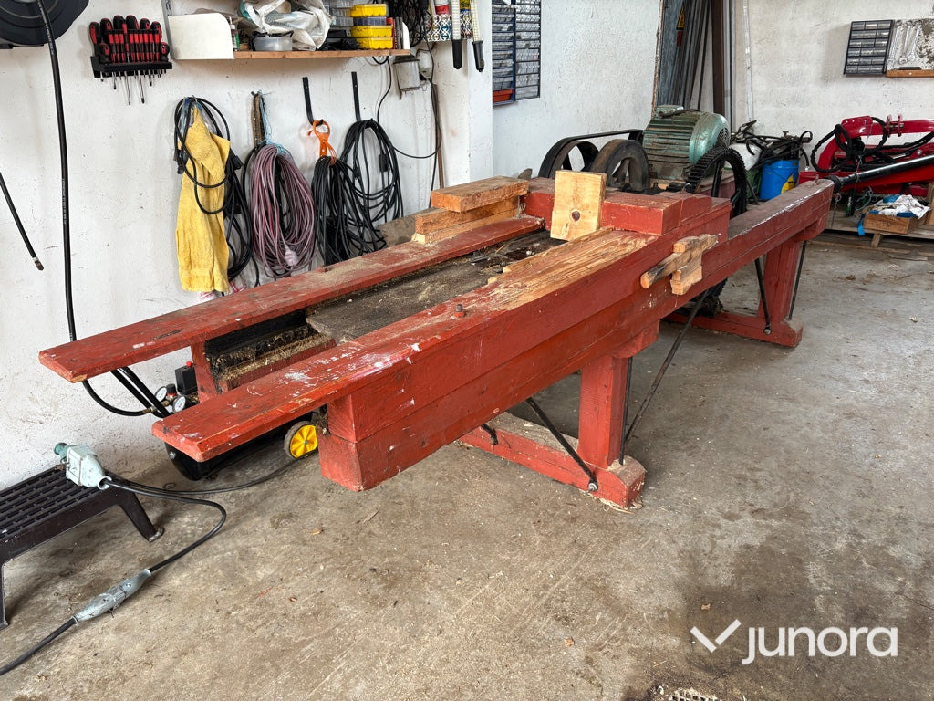 Spånhyvel - Holzbearbeitungsmaschine: das Bild 2 Spånhyvel - Holzbearbeitungsmaschine: das Bild 2