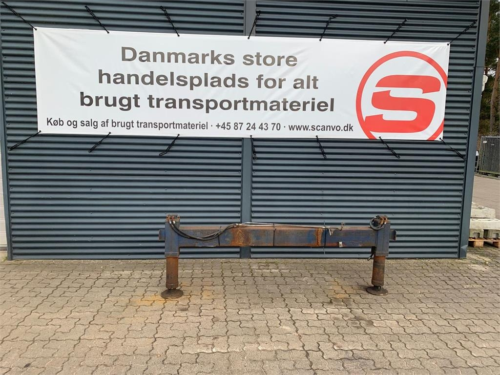 HMF Støttebensbom til kran - Anbauteil für Baumaschine: das Bild 1 HMF Støttebensbom til kran - Anbauteil für Baumaschine: das Bild 1