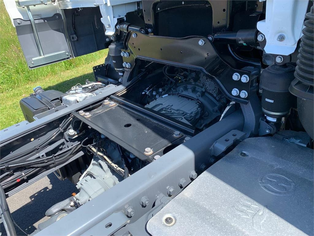 DAF XF 430 FAW 8x4*4 Tridem - Absetzkipper: das Bild 5 DAF XF 430 FAW 8x4*4 Tridem - Absetzkipper: das Bild 5