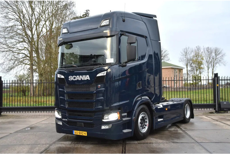 Scania S450 NGS 4x2NB - FULL AIR - 674 TKM - RETARDER - PARK. AIRCO - NAVI - 2 x FUEL TANKS - LED - - Sattelzugmaschine: das Bild 2 Scania S450 NGS 4x2NB - FULL AIR - 674 TKM - RETARDER - PARK. AIRCO - NAVI - 2 x FUEL TANKS - LED - - Sattelzugmaschine: das Bild 2