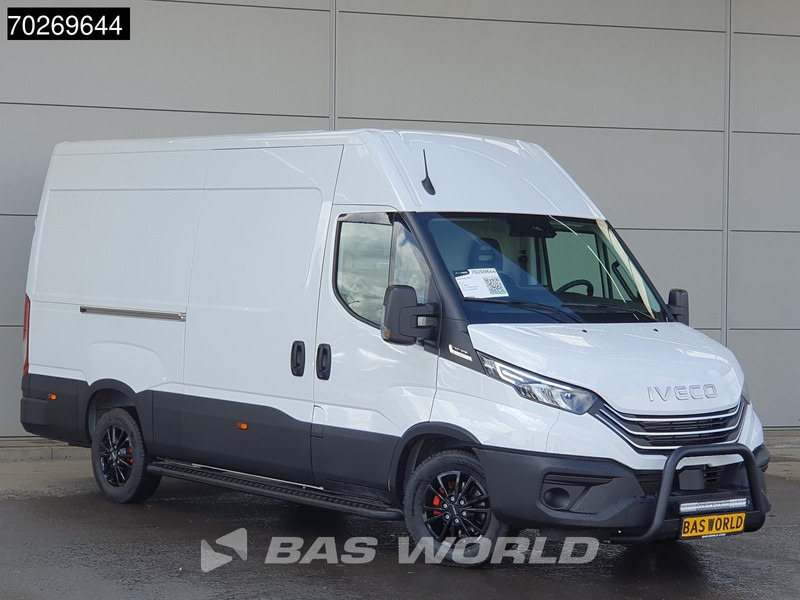 Iveco Daily 35S21 3.0L Automaat Black Edition 2025 model L2H2 Trekhaak Tacho ACC LED CarPlay Velgen Camera 12m3 Airco Trekhaak - Kastenwagen: das Bild 5 Iveco Daily 35S21 3.0L Automaat Black Edition 2025 model L2H2 Trekhaak Tacho ACC LED CarPlay Velgen Camera 12m3 Airco Trekhaak - Kastenwagen: das Bild 5
