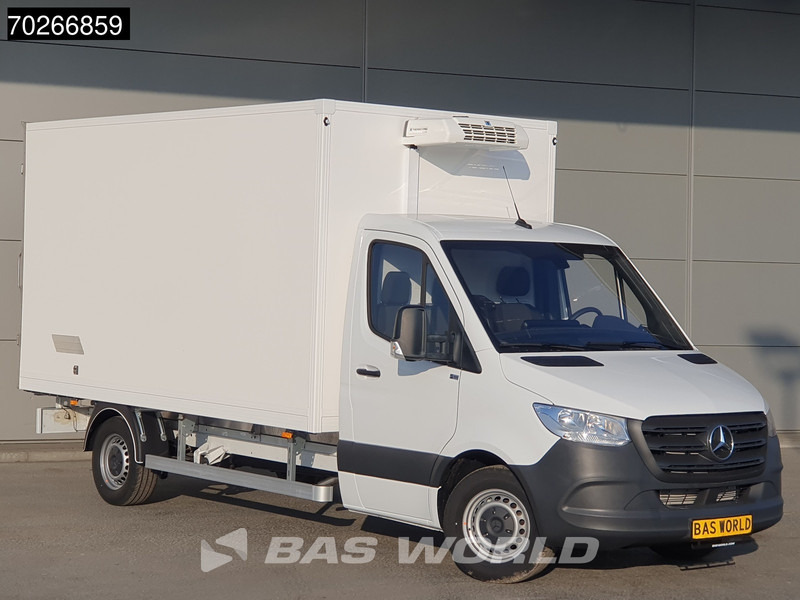 Mercedes-Benz Sprinter 315 CDI Koelwagen Achterdeuren Thermo King C-250 Airco Carplay MBUX Koel Koeler Kühl Kühler Kühlwagen Kühlkoffer 17m3 Airco - Kühltransporter: das Bild 5 Mercedes-Benz Sprinter 315 CDI Koelwagen Achterdeuren Thermo King C-250 Airco Carplay MBUX Koel Koeler Kühl Kühler Kühlwagen Kühlkoffer 17m3 Airco - Kühltransporter: das Bild 5