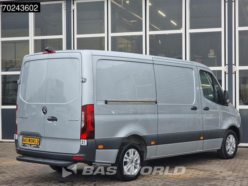 Mercedes-Benz Sprinter 319 CDI Automaat L2H1 2025model ACC LED Navi Camera Velgen 9m3 Airco - Kastenwagen: das Bild 5 Mercedes-Benz Sprinter 319 CDI Automaat L2H1 2025model ACC LED Navi Camera Velgen 9m3 Airco - Kastenwagen: das Bild 5