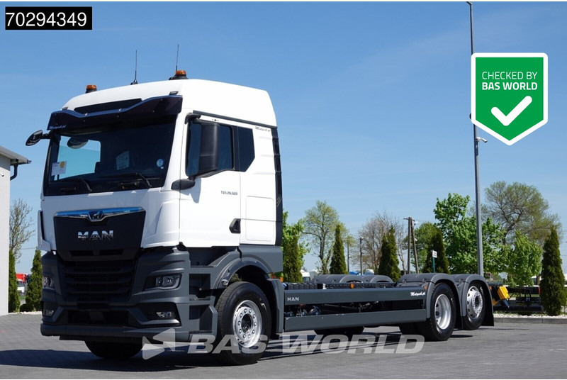 MAN TGX 26.520 TGX 6X2 Lift-Steering Axle Euro 6 - Fahrgestell LKW: das Bild 1 MAN TGX 26.520 TGX 6X2 Lift-Steering Axle Euro 6 - Fahrgestell LKW: das Bild 1