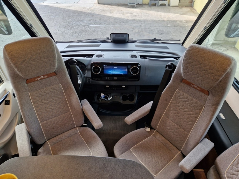 Carthago Carthago C2 Tourer I Mercedes 145 RB-LE - Integriertes Wohnmobil: das Bild 5 Carthago Carthago C2 Tourer I Mercedes 145 RB-LE - Integriertes Wohnmobil: das Bild 5