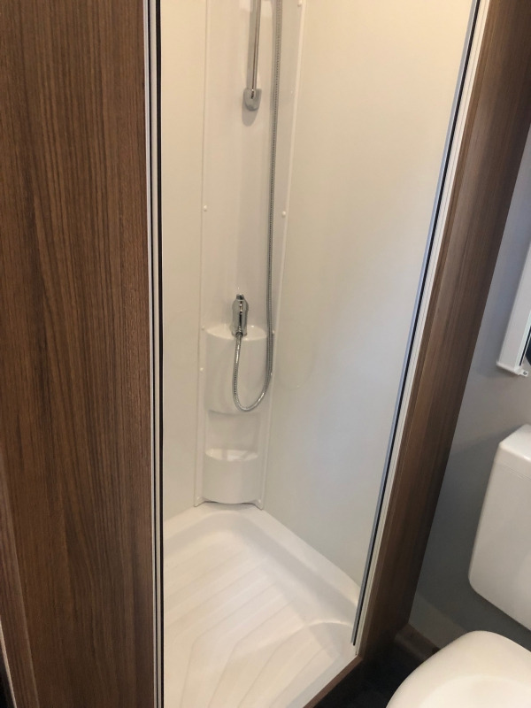 Rossini Camp - Wohnwagen: das Bild 4 Rossini Camp - Wohnwagen: das Bild 4