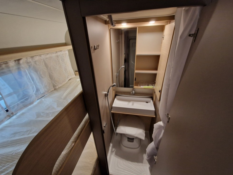 Wohnwagen Weinsberg CaraCito 470 QDK: das Bild 7 Wohnwagen Weinsberg CaraCito 470 QDK: das Bild 7