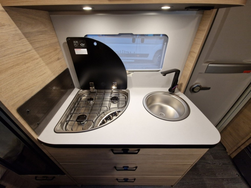 Wohnwagen Weinsberg CaraOne 420 QD: das Bild 7 Wohnwagen Weinsberg CaraOne 420 QD: das Bild 7