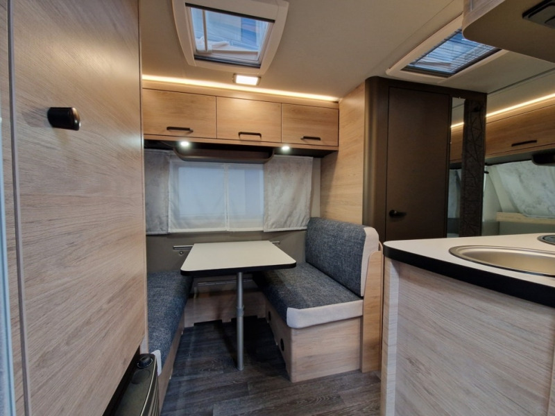 Weinsberg CaraOne 420 QD - Wohnwagen: das Bild 4 Weinsberg CaraOne 420 QD - Wohnwagen: das Bild 4