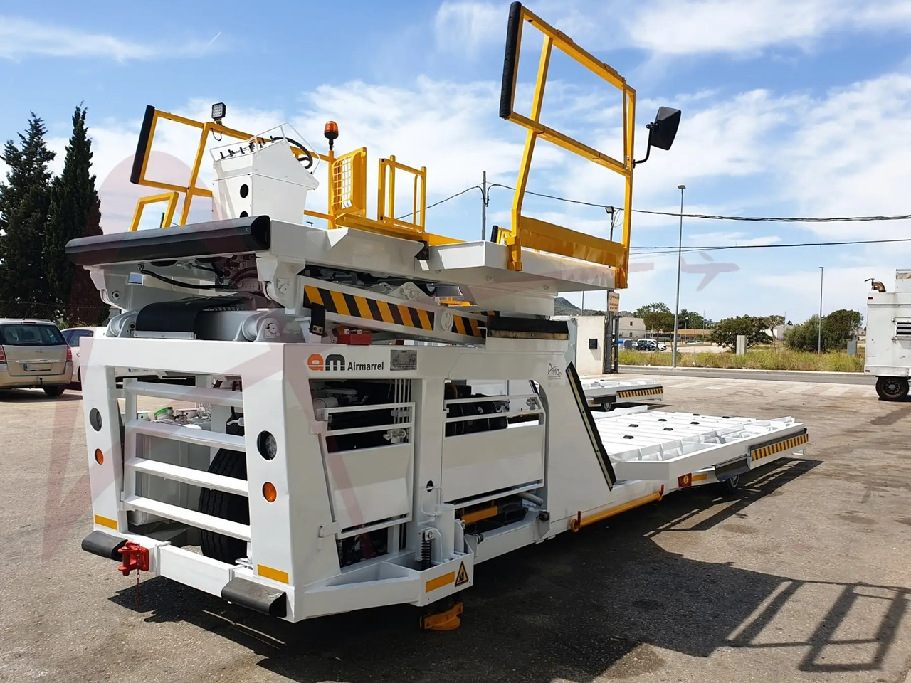 AIR MARREL LAM3500 - Flugzeuglader: das Bild 3 AIR MARREL LAM3500 - Flugzeuglader: das Bild 3