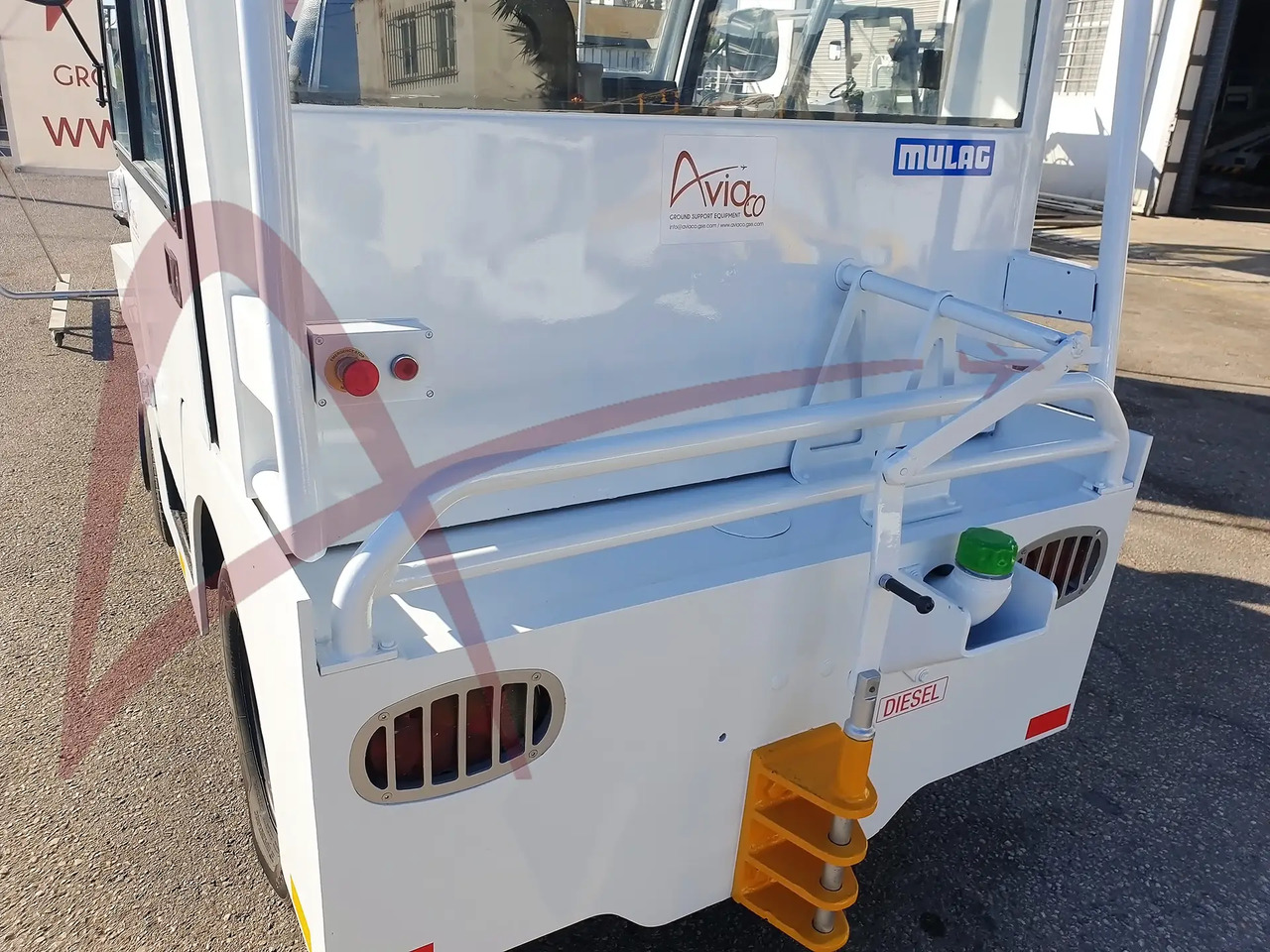 MULAG COMET 3 - Gepäckschlepper: das Bild 5 MULAG COMET 3 - Gepäckschlepper: das Bild 5