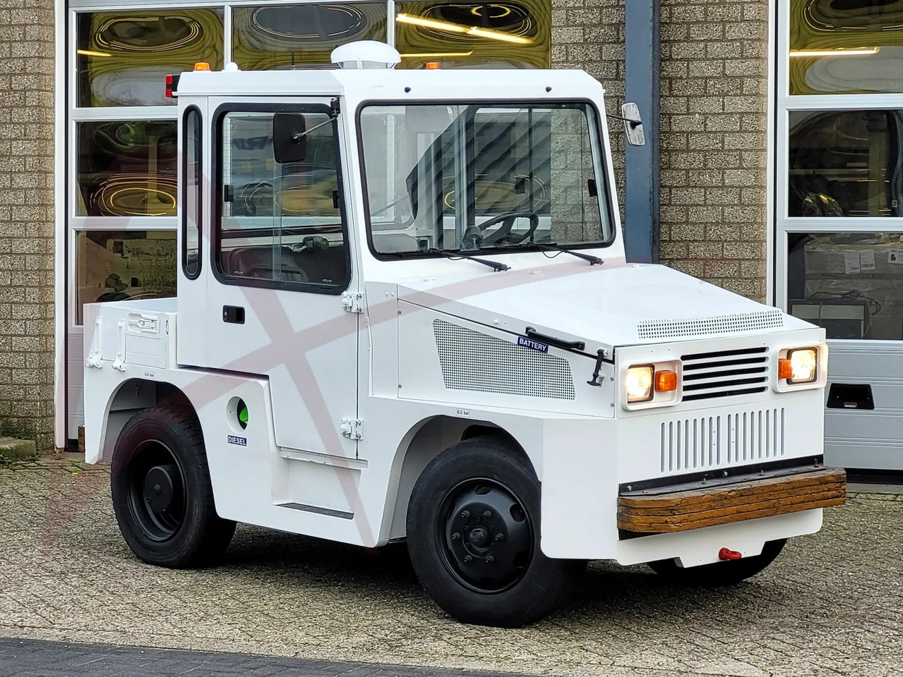 ROFAN ZD6 - Gepäckschlepper: das Bild 2 ROFAN ZD6 - Gepäckschlepper: das Bild 2