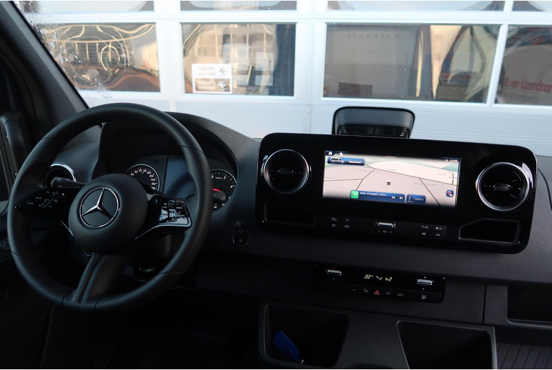 Mercedes-Benz Sprinter 519 CDI L2H1 AUT/ N2/ 5T/ ACC/ CAMERA/ MBUX GR/ TREKHAAK - Kastenwagen: das Bild 5 Mercedes-Benz Sprinter 519 CDI L2H1 AUT/ N2/ 5T/ ACC/ CAMERA/ MBUX GR/ TREKHAAK - Kastenwagen: das Bild 5