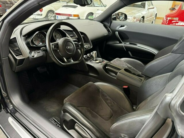 AUDI R8 4.2 FSI V8 quattro Coupé makellos!... - PKW: das Bild 5 AUDI R8 4.2 FSI V8 quattro Coupé makellos!... - PKW: das Bild 5