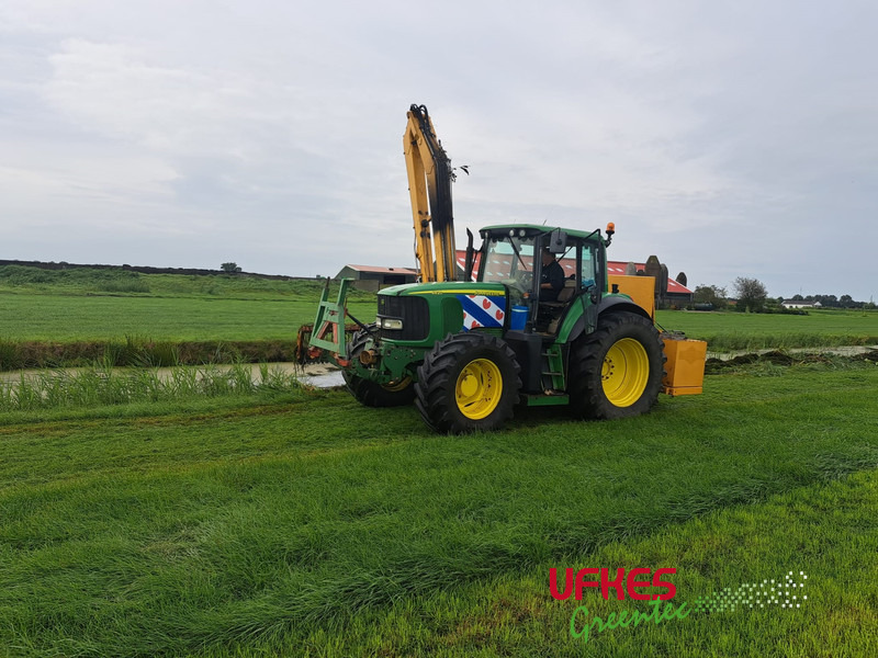 John Deere 6820 / BOS arm - Traktor: das Bild 2 John Deere 6820 / BOS arm - Traktor: das Bild 2