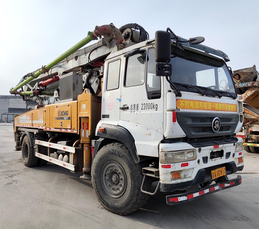 XCMG Official Concrete Machine HB37V Mini Concrete Pump 37m Used Diesel Concrete Mixer Pump Truck Price - Betonpumpe: das Bild 2 XCMG Official Concrete Machine HB37V Mini Concrete Pump 37m Used Diesel Concrete Mixer Pump Truck Price - Betonpumpe: das Bild 2