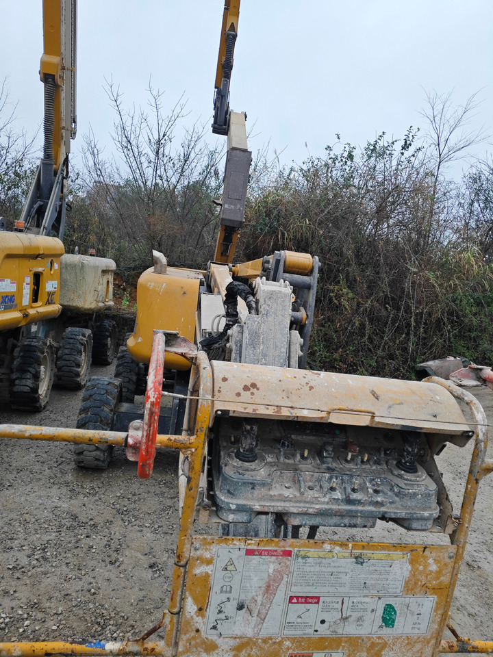 XCMG Official XGA16 16m Second Hand Articulated Boom Lift Platform With High Quality - Gelenkarmbühne: das Bild 2 XCMG Official XGA16 16m Second Hand Articulated Boom Lift Platform With High Quality - Gelenkarmbühne: das Bild 2