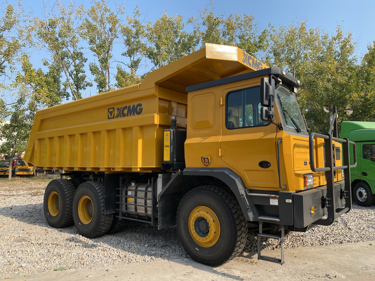 XCMG XKT105A used Wide-Body dump truck for mining - Bergbaumaschine: das Bild 3 XCMG XKT105A used Wide-Body dump truck for mining - Bergbaumaschine: das Bild 3
