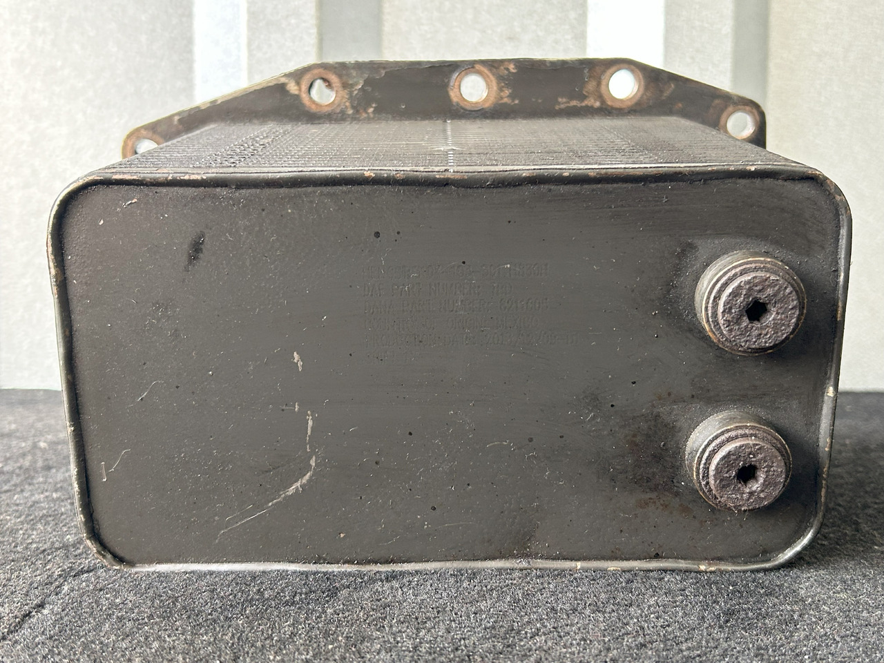 DAF XF 106 MX-11 44 OIL COOLER - Ölkühler: das Bild 5 DAF XF 106 MX-11 44 OIL COOLER - Ölkühler: das Bild 5