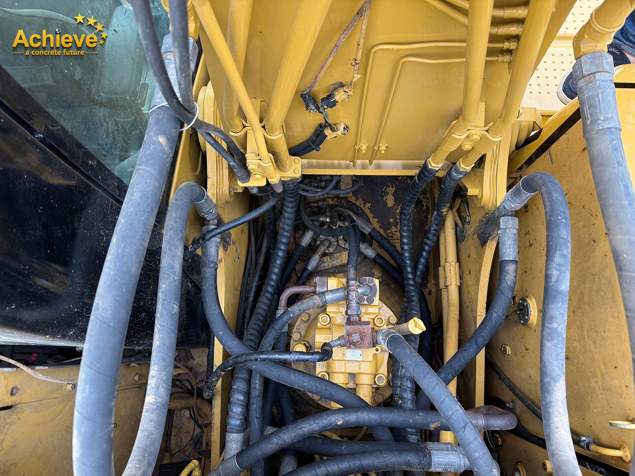 Bagger CATERPILLAR CAT 320D C6.4ACERT 1m³ 20930KG 20TON 103Kw/2000rpm 35Mpa【ACHIEVE】 TOP CONDITION!!!: das Bild 27 Bagger CATERPILLAR CAT 320D C6.4ACERT 1m³ 20930KG 20TON 103Kw/2000rpm 35Mpa【ACHIEVE】 TOP CONDITION!!!: das Bild 27
