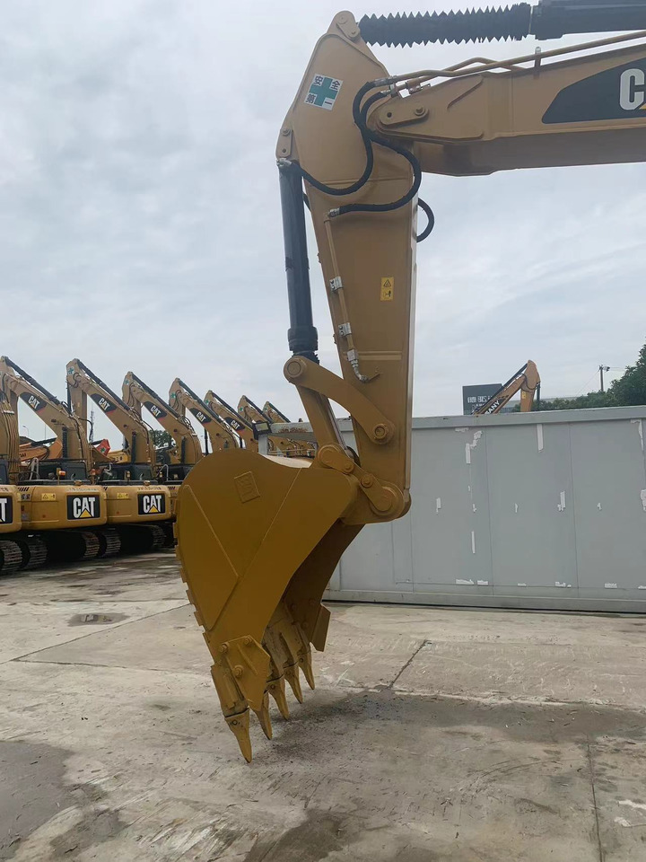 Caterpillar Heavy Mining Machine Good Price CAT 340, 345, 349 Excavator - Kettenbagger: das Bild 5 Caterpillar Heavy Mining Machine Good Price CAT 340, 345, 349 Excavator - Kettenbagger: das Bild 5