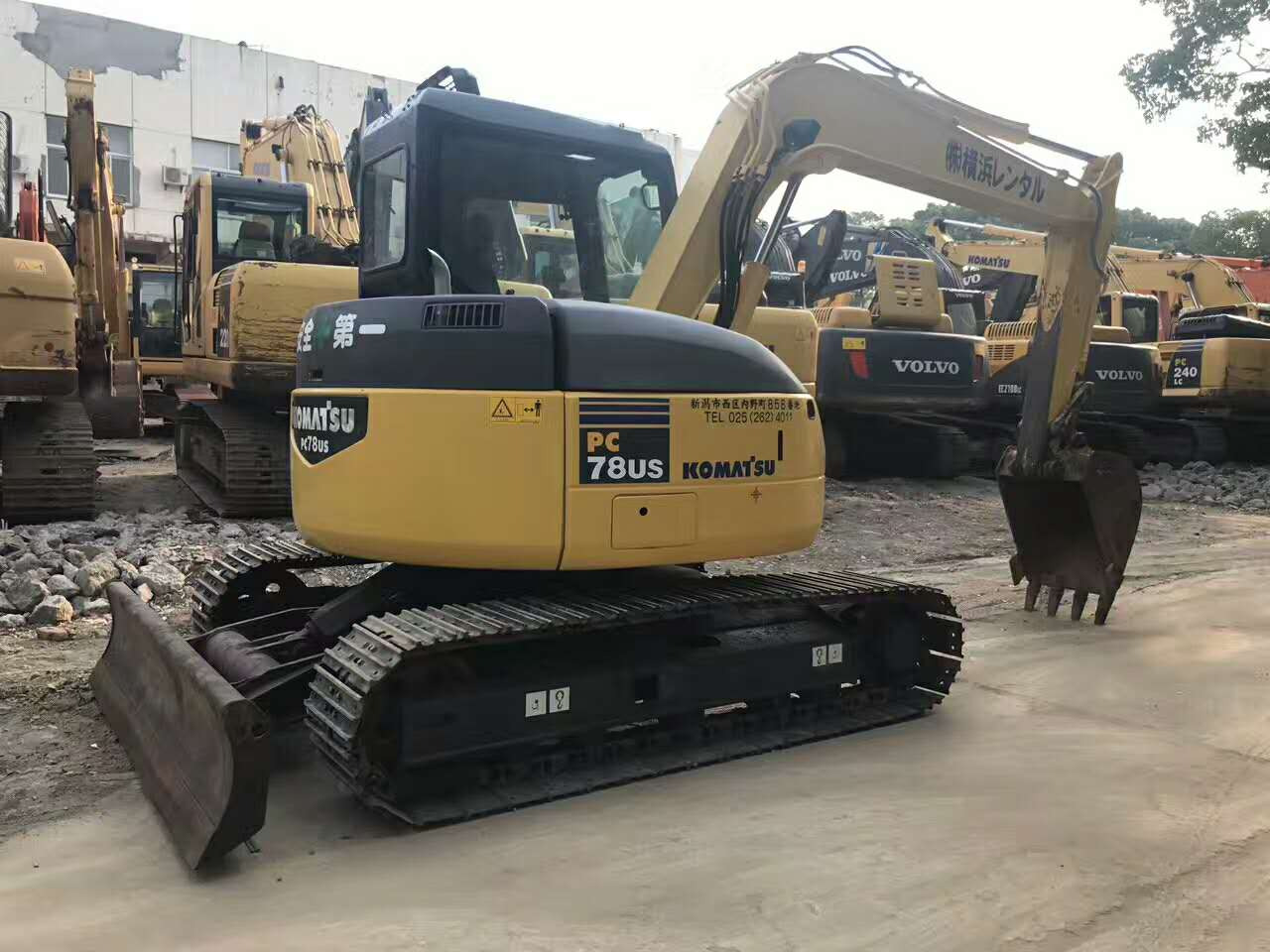 Komatsu Small Excavator PC78US Zero-tail Excavator Made in Japan - Kettenbagger: das Bild 2 Komatsu Small Excavator PC78US Zero-tail Excavator Made in Japan - Kettenbagger: das Bild 2