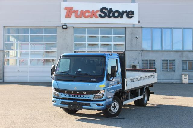 FUSO Canter 4C15E M - BATT. - Pritschenwagen: das Bild 1 FUSO Canter 4C15E M - BATT. - Pritschenwagen: das Bild 1
