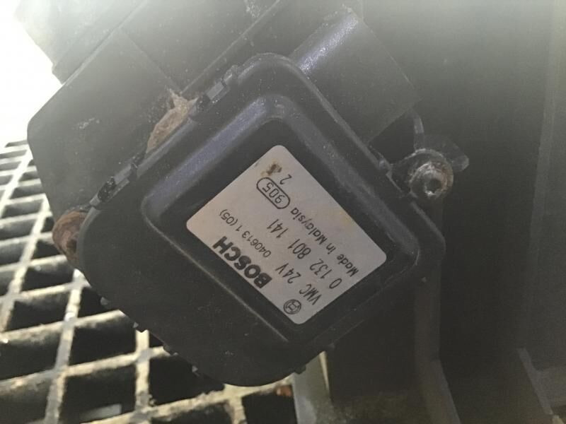 Liebherr Air Filter - Luftfilter: das Bild 2 Liebherr Air Filter - Luftfilter: das Bild 2