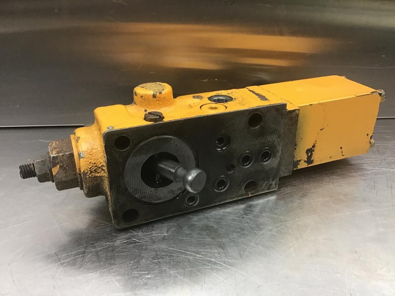 Liebherr R902 Li / R912 LC - Ventil: das Bild 3 Liebherr R902 Li / R912 LC - Ventil: das Bild 3