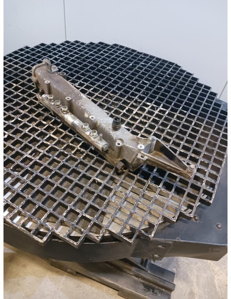 Liebherr R926 COMP / R926 K-LC / R922 LC - Motor und Teile: das Bild 1 Liebherr R926 COMP / R926 K-LC / R922 LC - Motor und Teile: das Bild 1