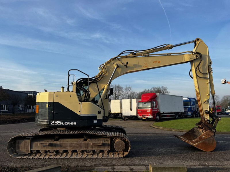 Hyundai Robex 235LCR-9A - Kettenbagger: das Bild 2 Hyundai Robex 235LCR-9A - Kettenbagger: das Bild 2