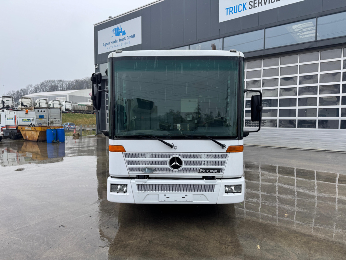 MERCEDES Econic 2628 Stummer - Müllwagen: das Bild 2 MERCEDES Econic 2628 Stummer - Müllwagen: das Bild 2