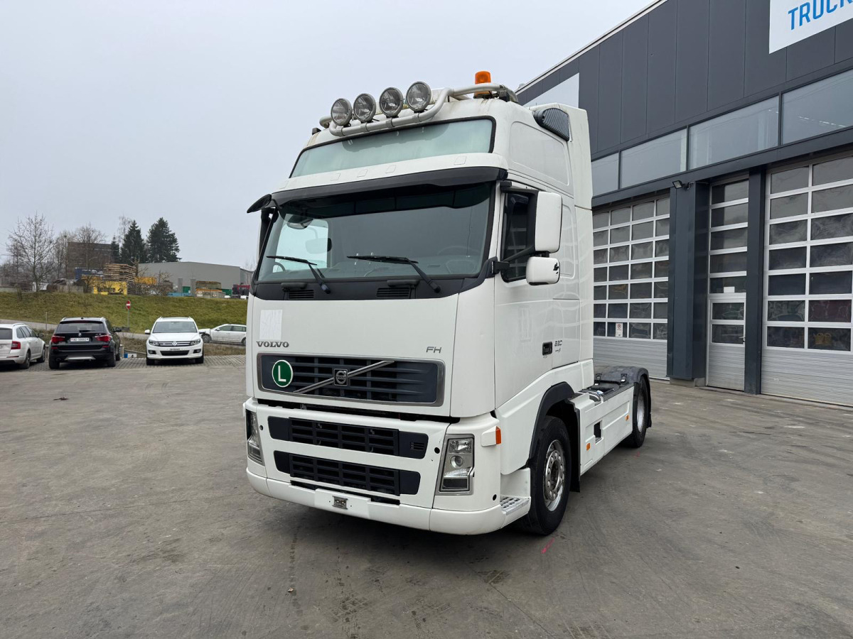 VOLVO FH-520 4x2 - Sattelzugmaschine: das Bild 1 VOLVO FH-520 4x2 - Sattelzugmaschine: das Bild 1