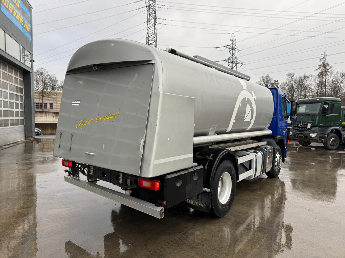 VOLVO FM-440 4x2 Tankwagen 13'500L - Tankwagen: das Bild 5 VOLVO FM-440 4x2 Tankwagen 13'500L - Tankwagen: das Bild 5