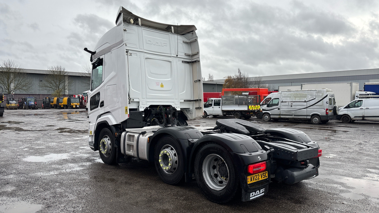 DAF XF 530 - Sattelzugmaschine: das Bild 3 DAF XF 530 - Sattelzugmaschine: das Bild 3